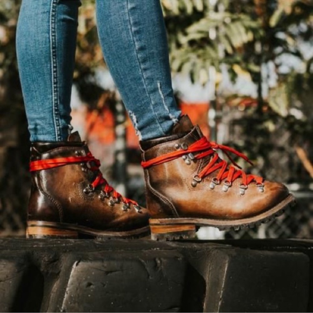 Freebird by Steven Hiker boots size 9